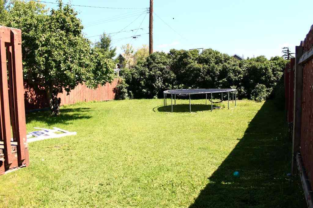 MLS® A2243945 - 2740 16A Street SE in Inglewood Calgary, Residential