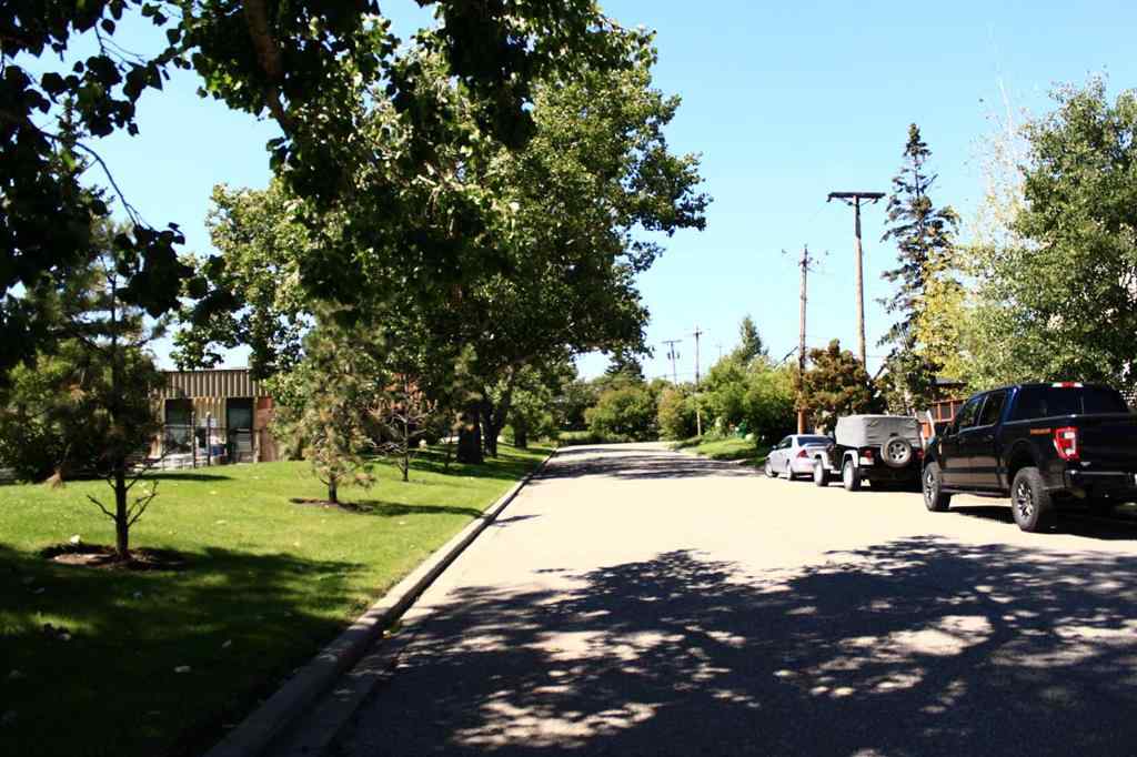 MLS® A2243945 - 2740 16A Street SE in Inglewood Calgary, Residential