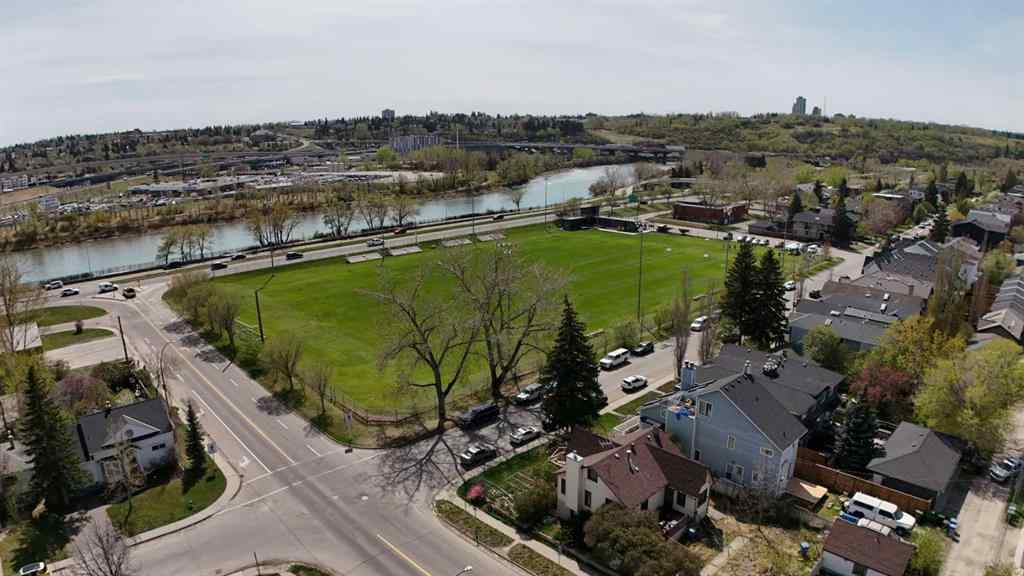 MLS® A2243947 - 1940 Broadview Road NW in West Hillhurst Calgary, Residential