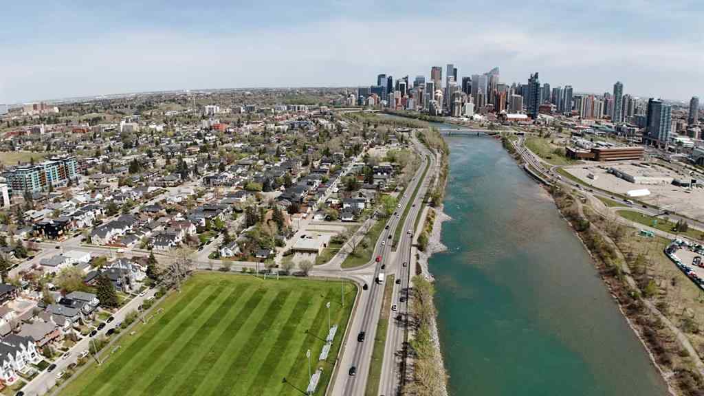 MLS® A2243947 - 1940 Broadview Road NW in West Hillhurst Calgary, Residential