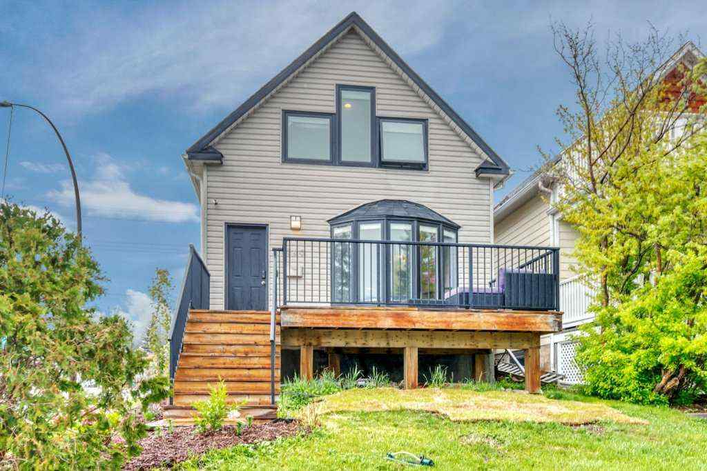 MLS® A2243947 - 1940 Broadview Road NW in West Hillhurst Calgary, Residential