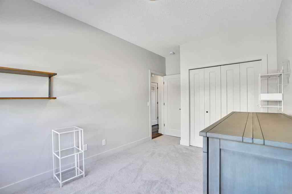 MLS® A2243949 - 19 Royal Elm Green NW in Royal Oak Calgary, Residential