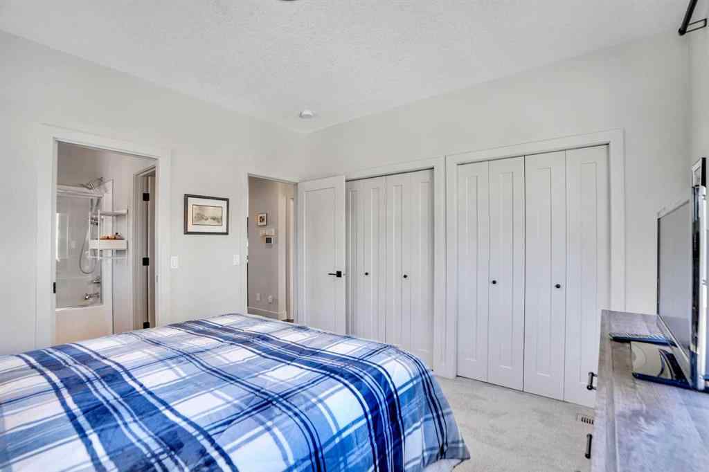 MLS® A2243949 - 19 Royal Elm Green NW in Royal Oak Calgary, Residential