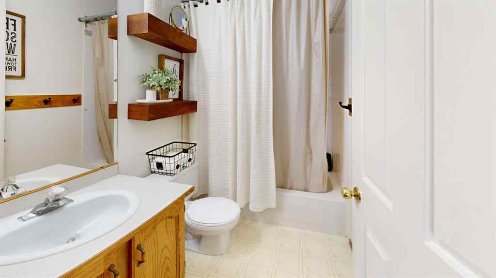 MLS® A2243951 - 8 Trading Post Trail  in NONE Whitecourt, Residential