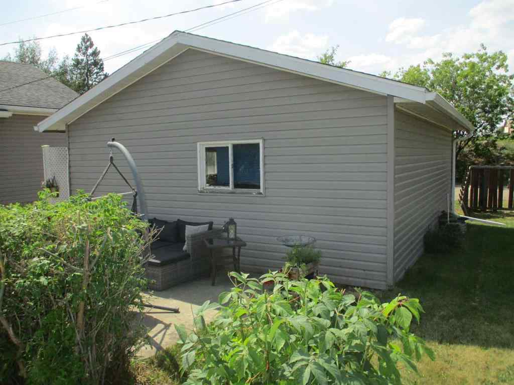MLS® A2243955 - 200 6th Avenue  in NONE Manning, Residential