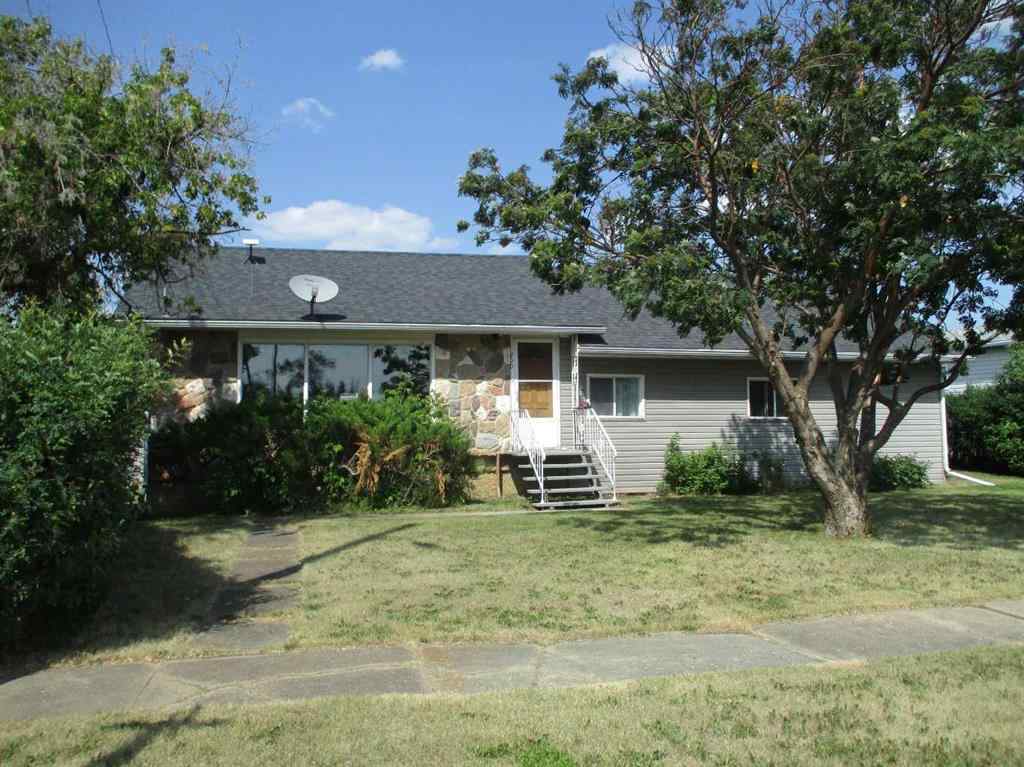 MLS® A2243955 - 200 6th Avenue  in NONE Manning, Residential