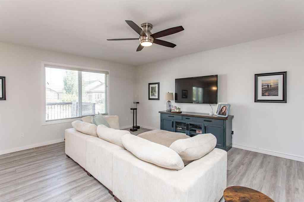MLS® A2243957 - 246 Viscount Drive  in Vanier East Red Deer, Residential
