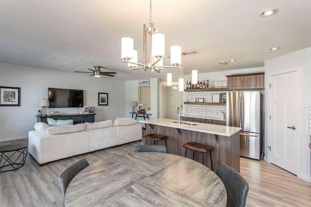 MLS® A2243957 - 246 Viscount Drive  in Vanier East Red Deer, Residential