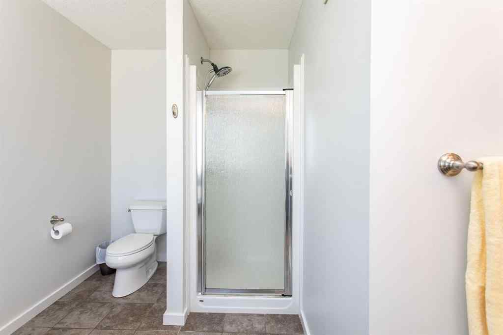 MLS® A2243957 - 246 Viscount Drive  in Vanier East Red Deer, Residential