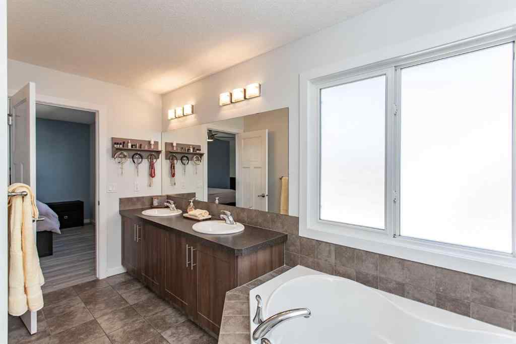 MLS® A2243957 - 246 Viscount Drive  in Vanier East Red Deer, Residential