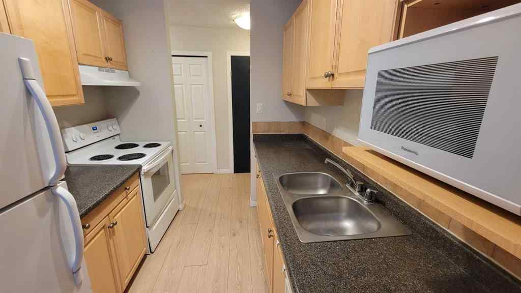 MLS® A2243963 - Unit #402 1320 12 Avenue SW in Beltline Calgary, Residential