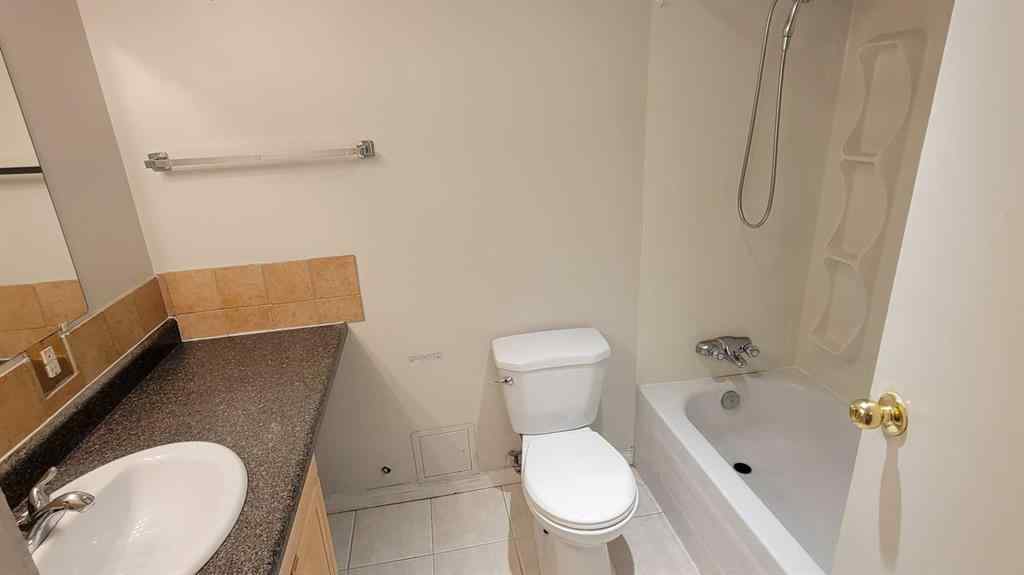 MLS® A2243963 - Unit #402 1320 12 Avenue SW in Beltline Calgary, Residential