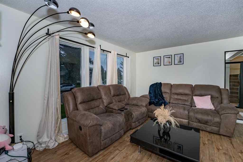 MLS® A2243971 - 25 Erin Ridge Road SE in Erin Woods Calgary, Residential