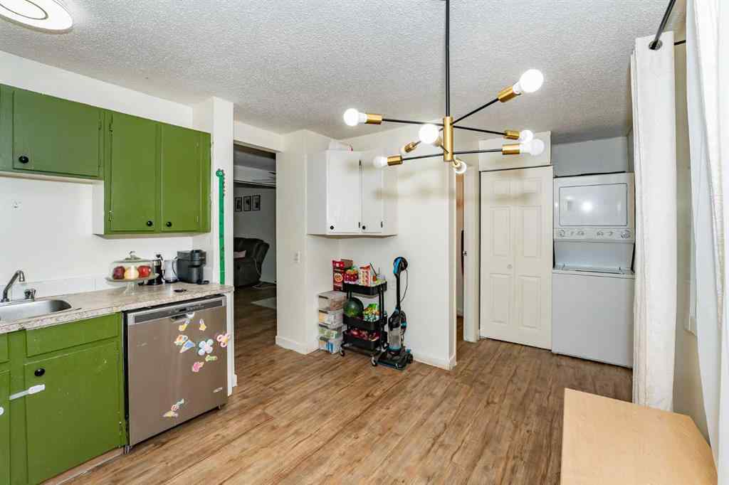 MLS® A2243971 - 25 Erin Ridge Road SE in Erin Woods Calgary, Residential