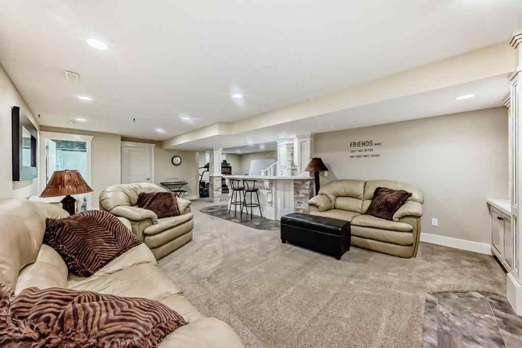 MLS® A2243973 - 195 West Lakeview Circle  in Lakeview Landing Chestermere, Residential
