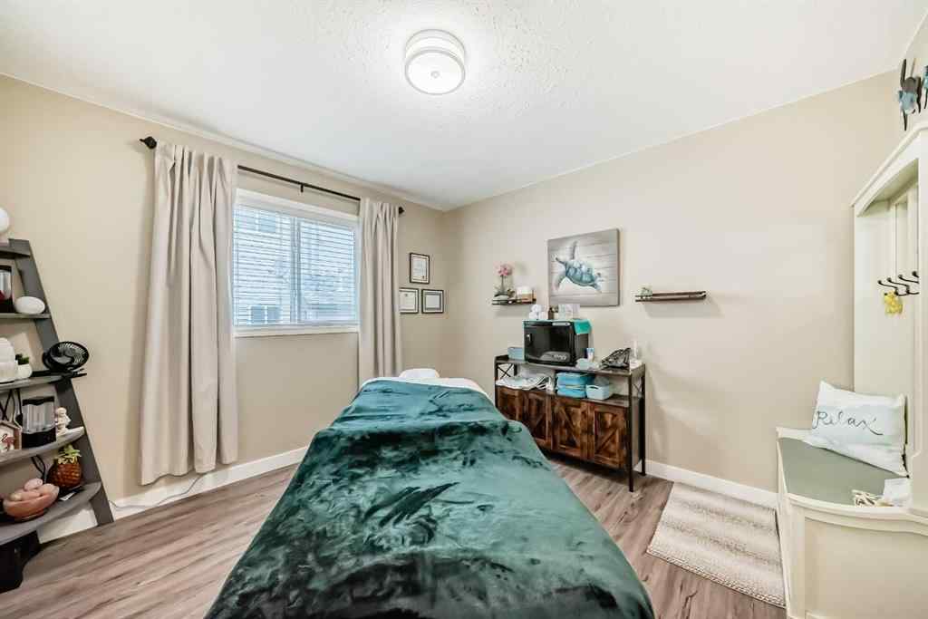 MLS® A2243973 - 195 West Lakeview Circle  in Lakeview Landing Chestermere, Residential