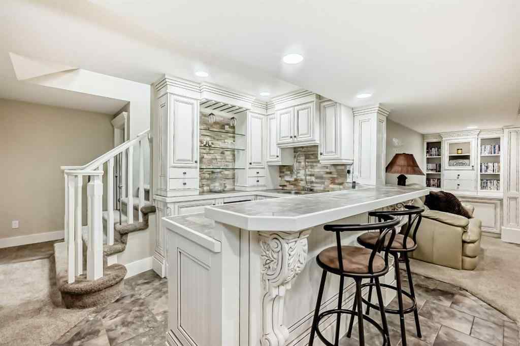 MLS® A2243973 - 195 West Lakeview Circle  in Lakeview Landing Chestermere, Residential