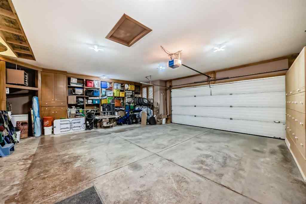 MLS® A2243973 - 195 West Lakeview Circle  in Lakeview Landing Chestermere, Residential