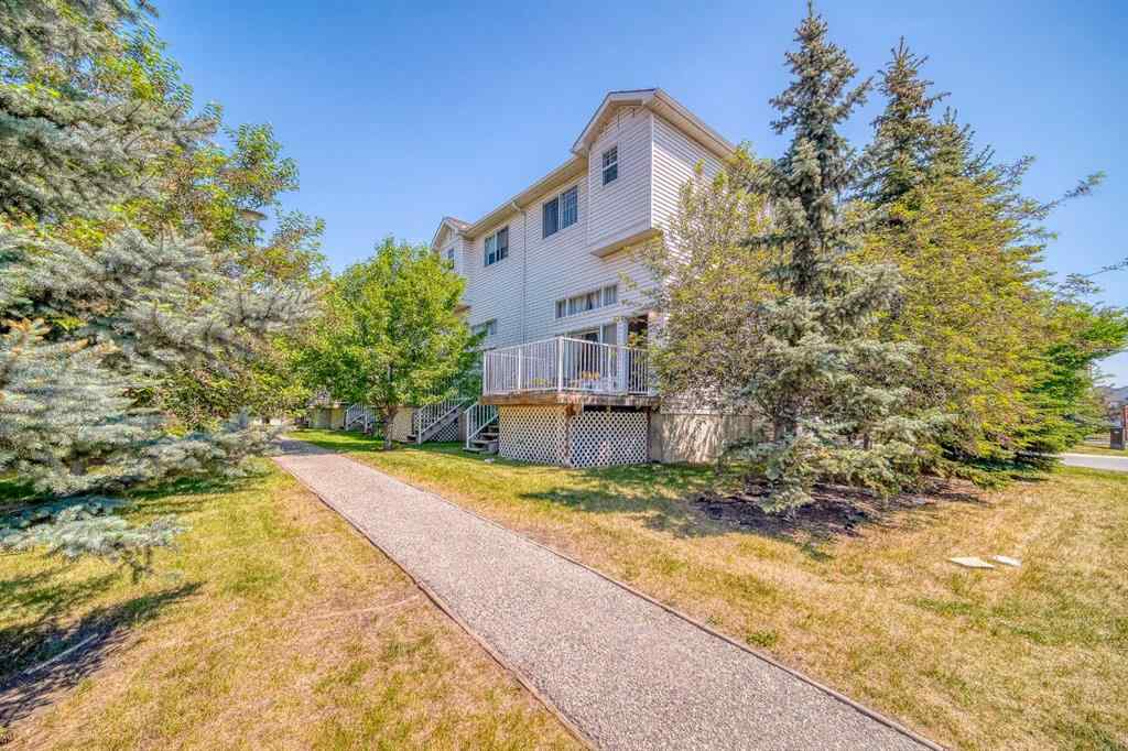 St randberg RAS6 MLS®A2243976, Unit #204 7038 16 Avenue SE Calgary, Alberta
