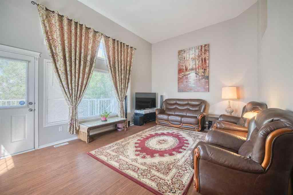 MLS®A2243976, Unit #204 7038 16 Avenue SE Calgary, Alberta