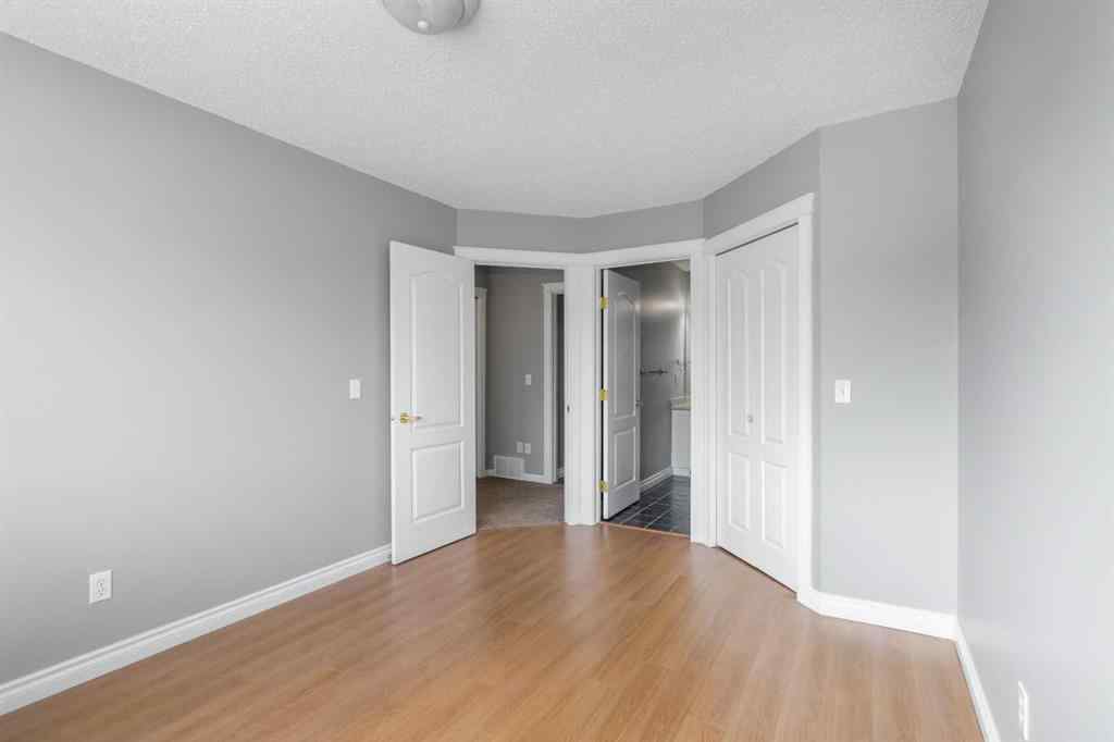 MLS® A2243980 - Unit #20 100 Albion Drive  in Abasand Fort McMurray, Residential