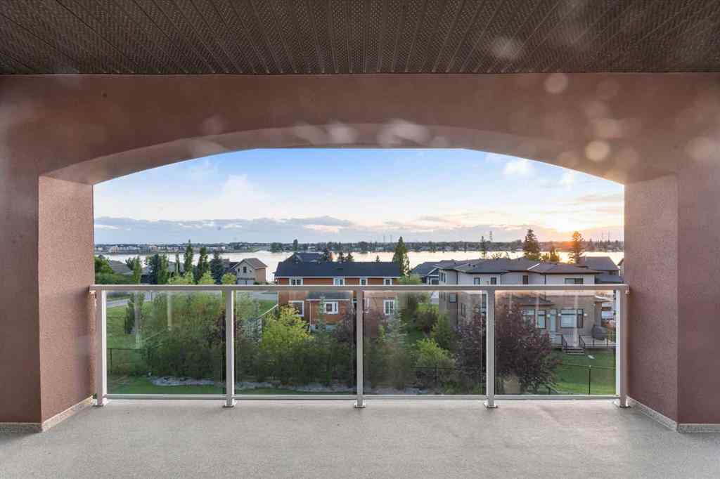 MLS® A2243988 - 989 East Lakeview Road  in East Chestermere Chestermere, Residential