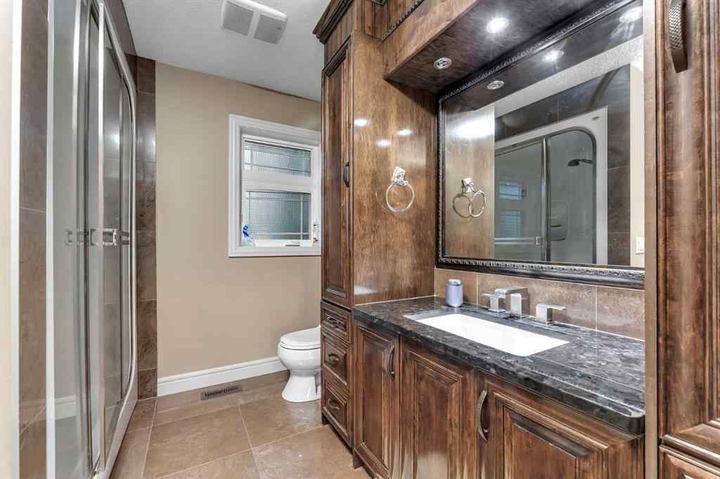 MLS® A2243988 - 989 East Lakeview Road  in East Chestermere Chestermere, Residential