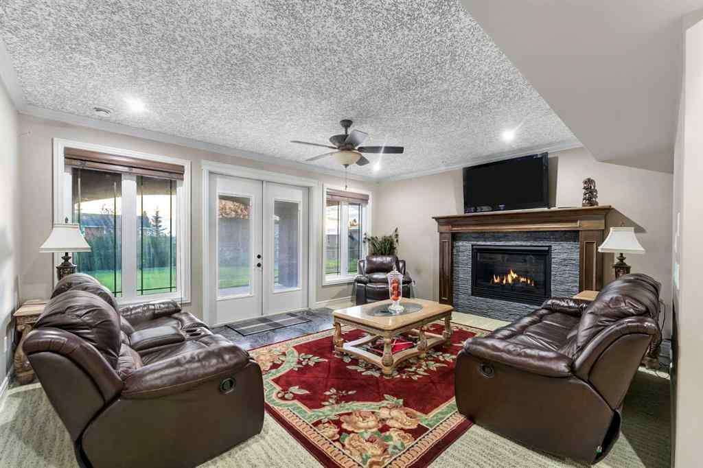 MLS® A2243988 - 989 East Lakeview Road  in East Chestermere Chestermere, Residential