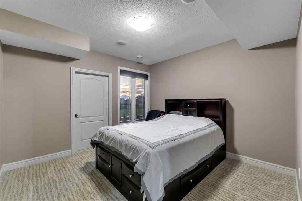 MLS® A2243988 - 989 East Lakeview Road  in East Chestermere Chestermere, Residential