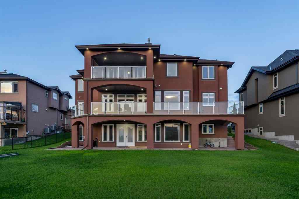 MLS® A2243988 - 989 East Lakeview Road  in East Chestermere Chestermere, Residential