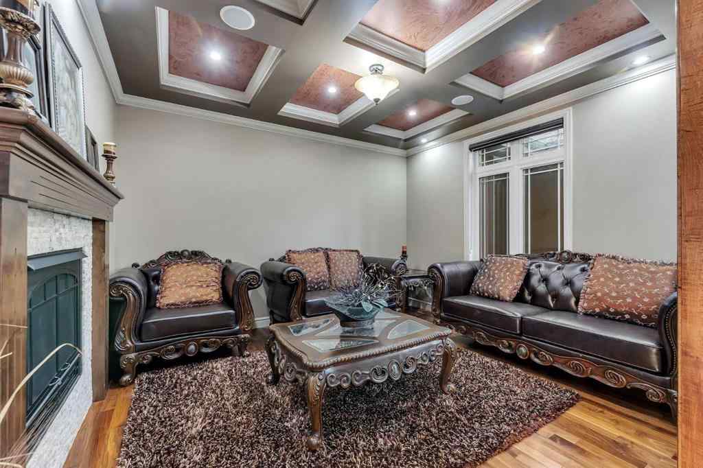 MLS® A2243988 - 989 East Lakeview Road  in East Chestermere Chestermere, Residential