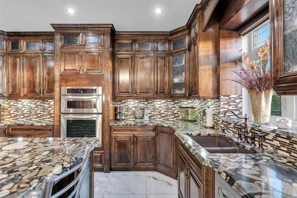 MLS® A2243988 - 989 East Lakeview Road  in East Chestermere Chestermere, Residential