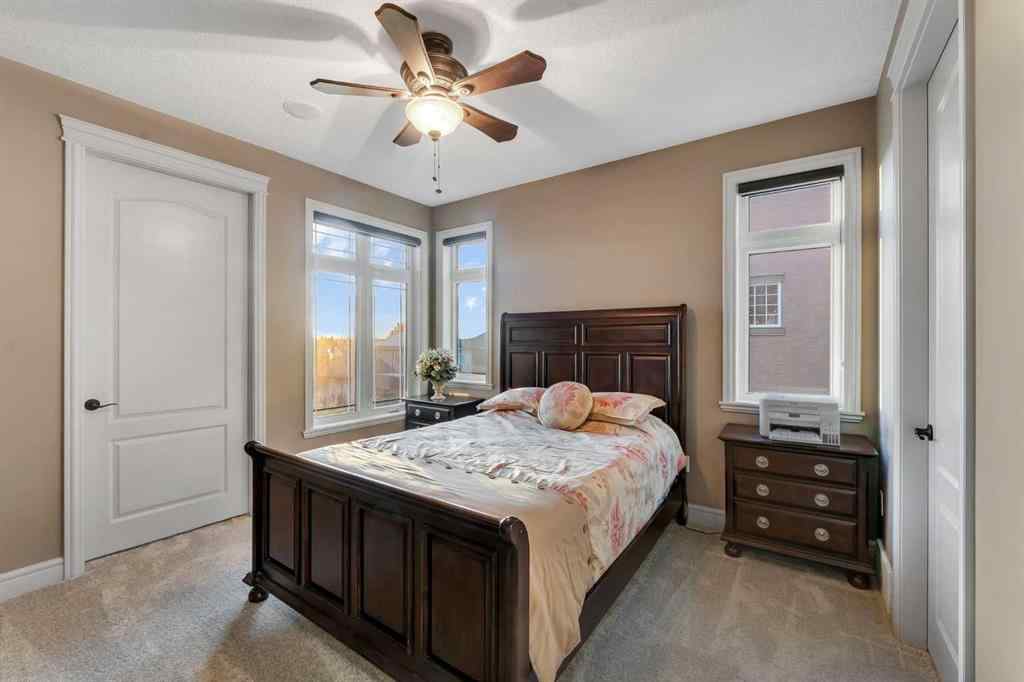 MLS® A2243988 - 989 East Lakeview Road  in East Chestermere Chestermere, Residential