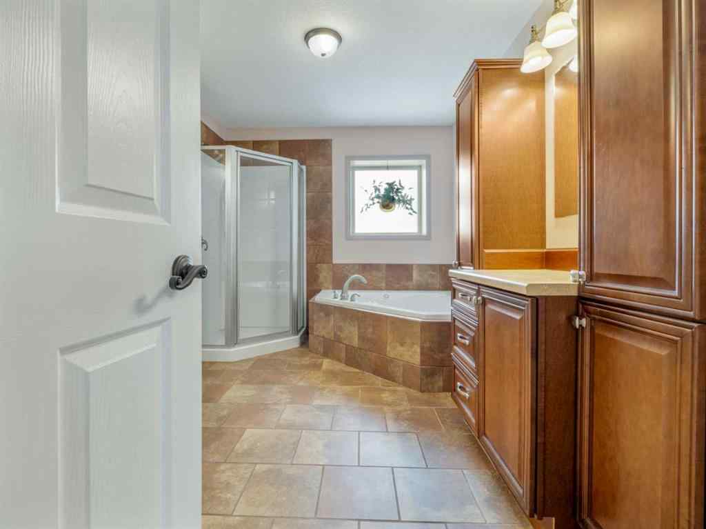 MLS® A2243990 - 996 2 Avenue W in NONE Cardston, Residential
