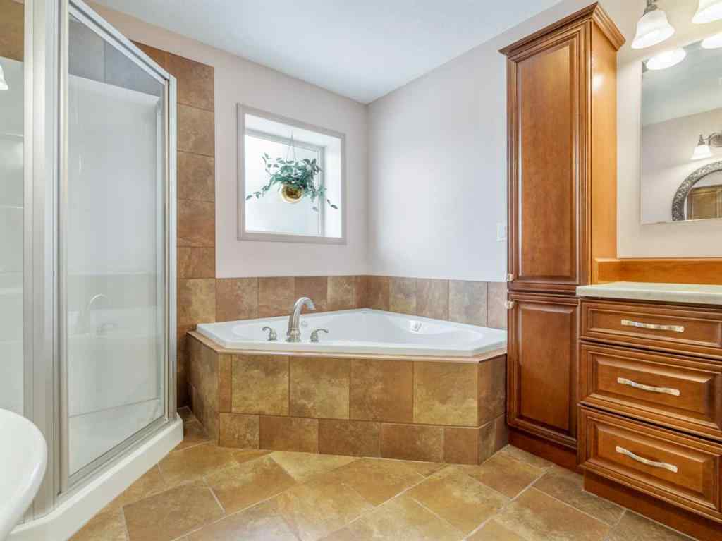 MLS® A2243990 - 996 2 Avenue W in NONE Cardston, Residential