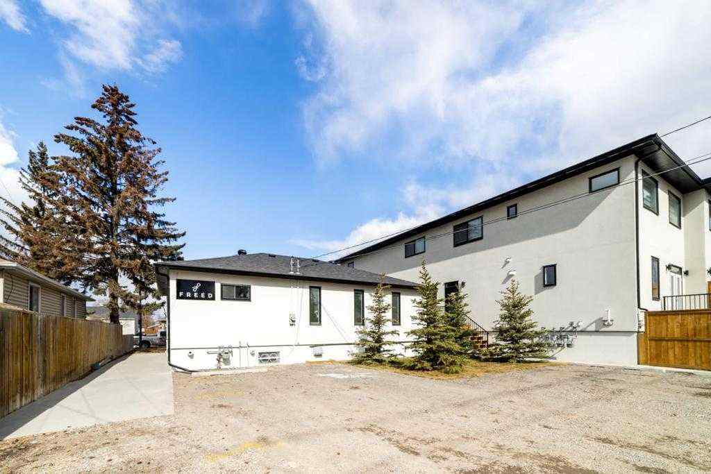 MLS® A2243995 - 405 14 Avenue NE in Renfrew Calgary, Commercial