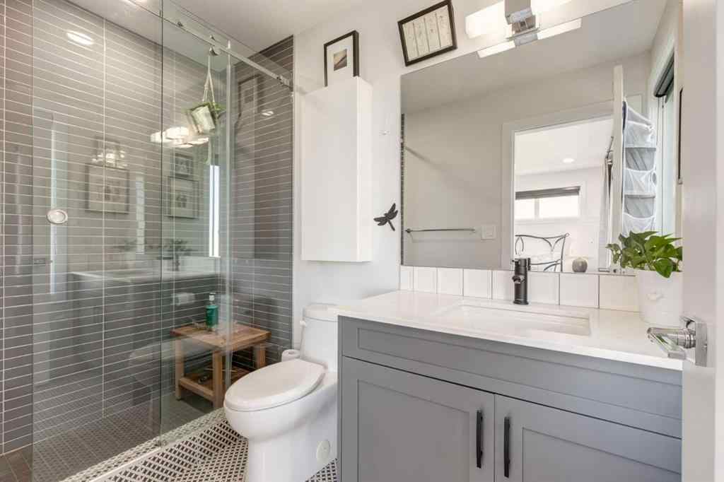 MLS® A2243997 - 102 Na'a Heights SW in Medicine Hill Calgary, Residential