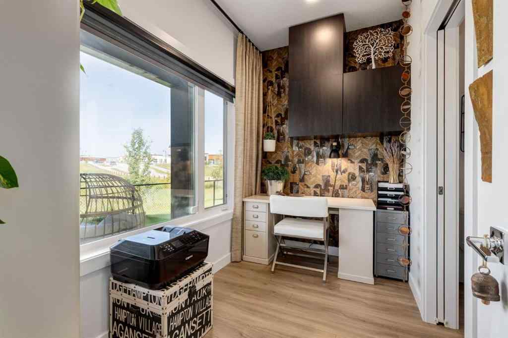 MLS® A2243997 - 102 Na'a Heights SW in Medicine Hill Calgary, Residential