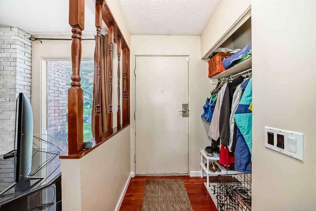MLS® A2243998 - 6023 Maddock Drive NE in Marlborough Park Calgary, Residential