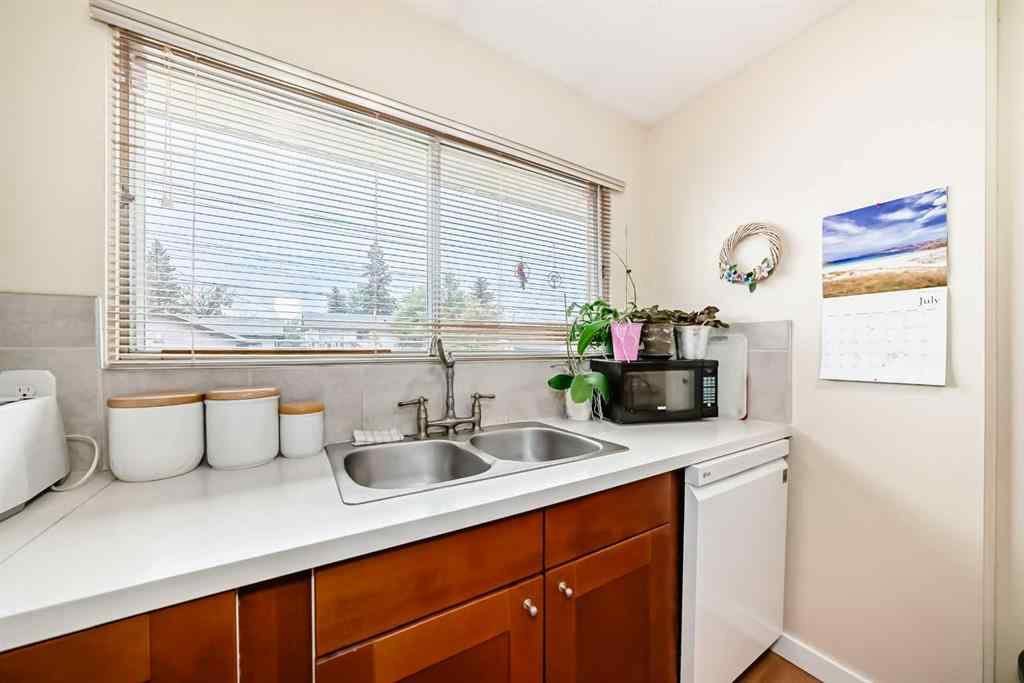 MLS® A2243998 - 6023 Maddock Drive NE in Marlborough Park Calgary, Residential