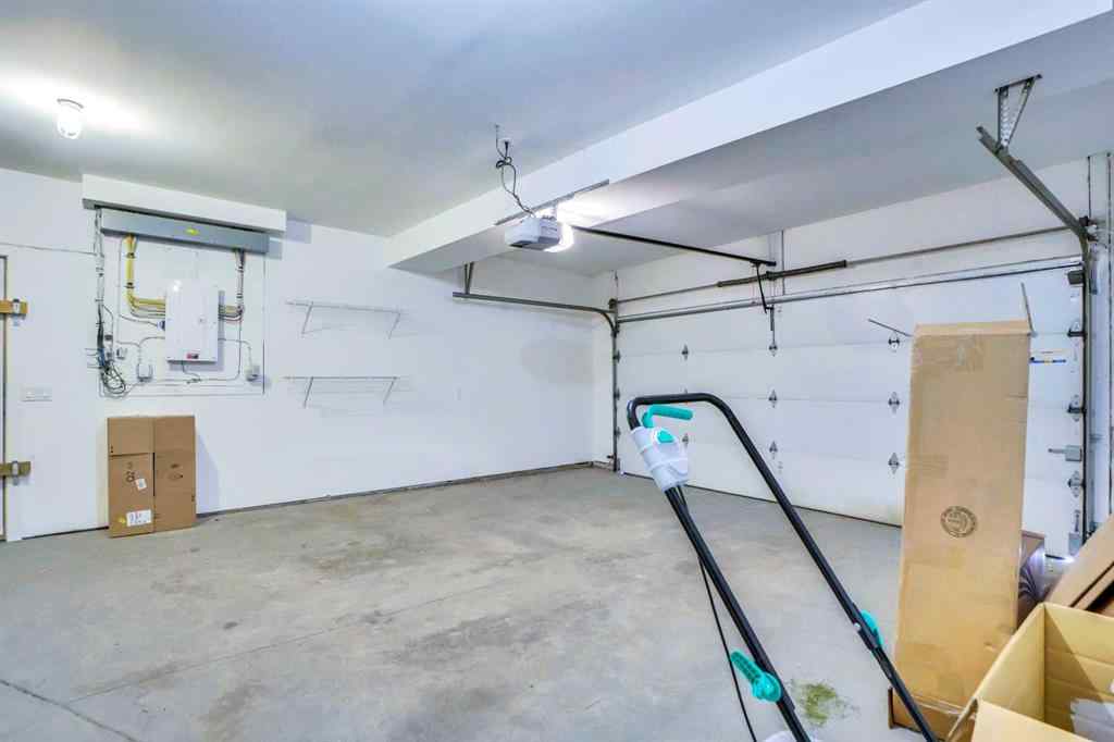 MLS® A2243999 - 4735 17 Avenue NW in Montgomery Calgary, Residential