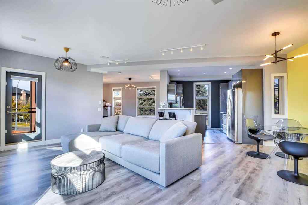 MLS® A2243999 - 4735 17 Avenue NW in Montgomery Calgary, Residential
