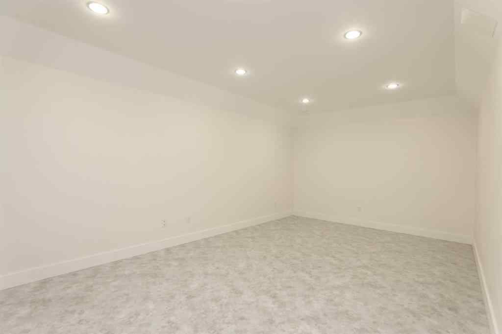 MLS® A2244004 - 500 Gold Canyon Place S in Southridge Lethbridge, Residential