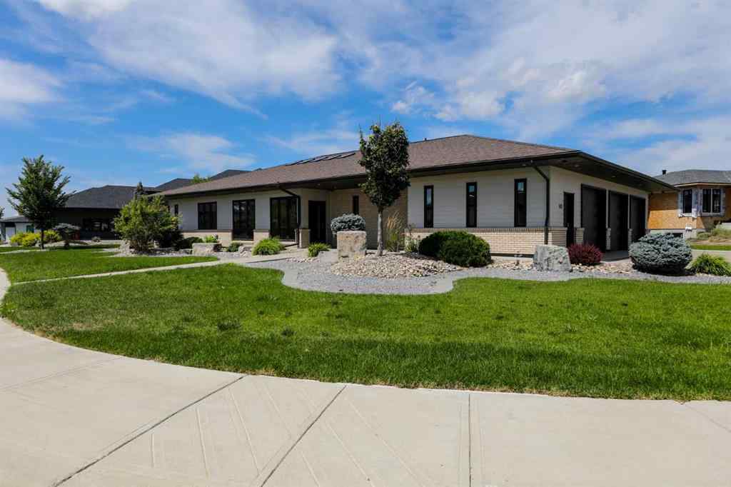 MLS® A2244004 - 500 Gold Canyon Place S in Southridge Lethbridge, Residential