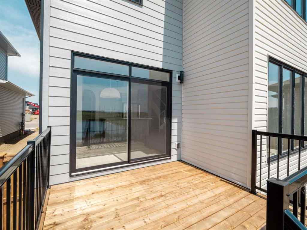 MLS® A2244005 - 4626 31 Avenue S in Discovery Lethbridge, Residential