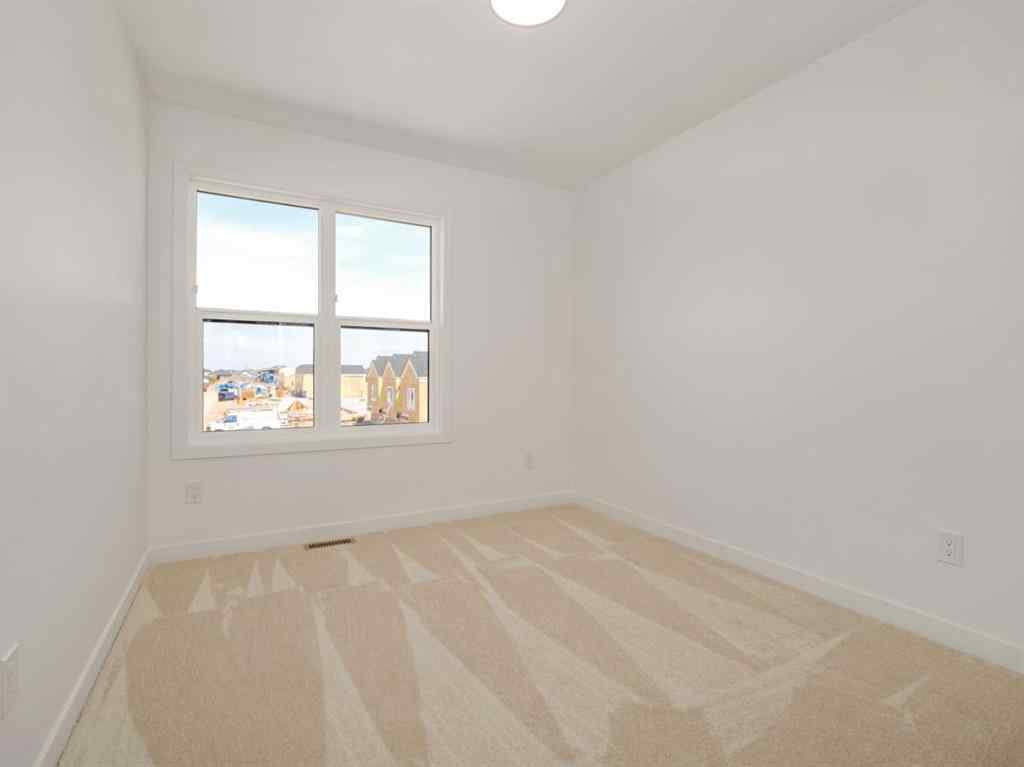 MLS® A2244005 - 4626 31 Avenue S in Discovery Lethbridge, Residential