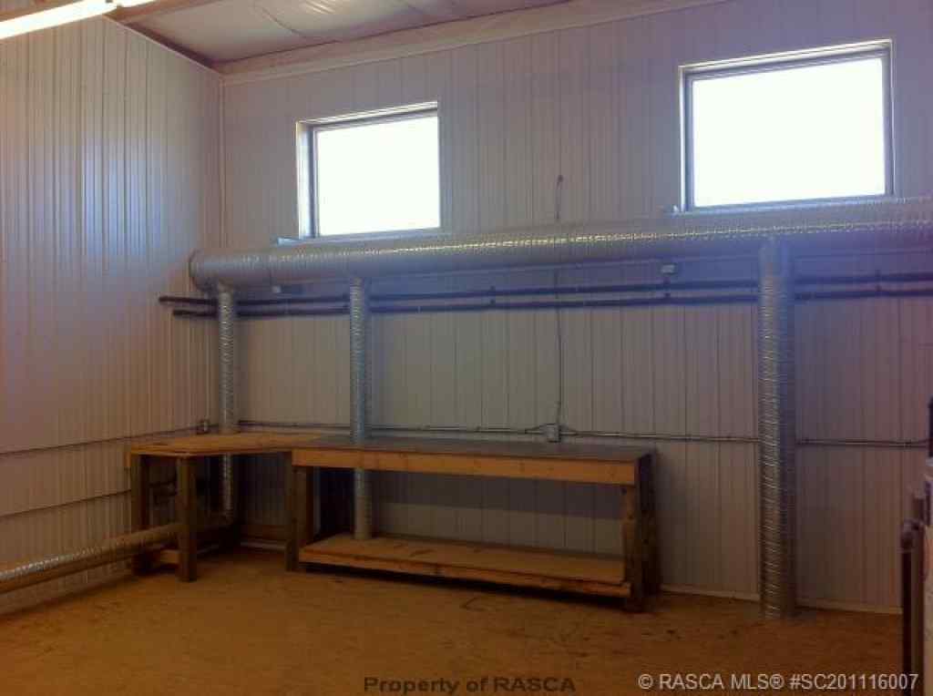 MLS® A2244008 - Unit #Bay 2 560 Premier Road  in Hygrade Industrial Drumheller, Commercial
