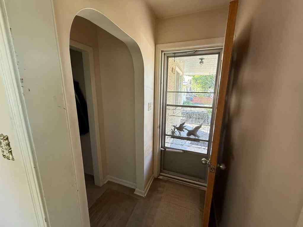 MLS® A2244020 - 920 Renfrew Drive NE in Renfrew Calgary, Residential