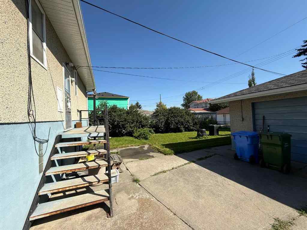 MLS® A2244020 - 920 Renfrew Drive NE in Renfrew Calgary, Residential