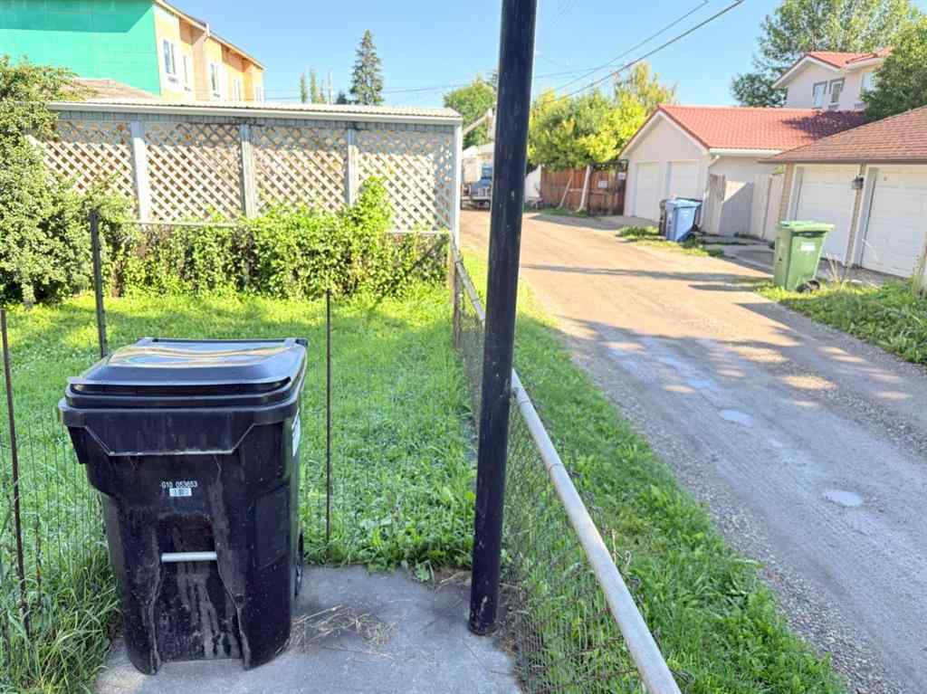 MLS® A2244020 - 920 Renfrew Drive NE in Renfrew Calgary, Residential